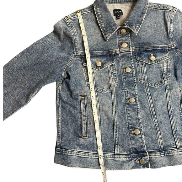 J. Crew Factory Distressed Denim Trucker Jacket Size Medium - Picture 6 of 9